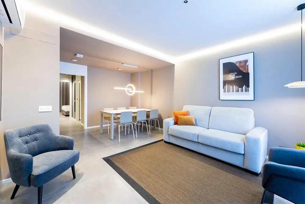 Zuia Suites 무르기아 0*,